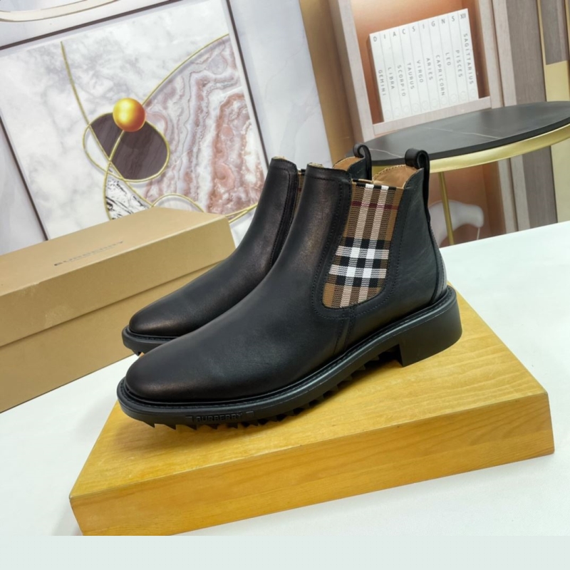 B**rry boots